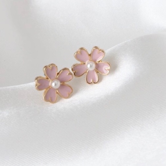 NEW!💙💎🌸PRETTY! LITTLE PINK HEART FLOWERS!🌸💎💙 - Picture 7 of 16